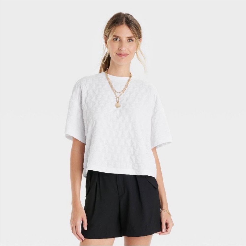 A New Day White Top T-Shirt Short Sleeve Boxy T-Shirt Quilted-Look NWT XXL